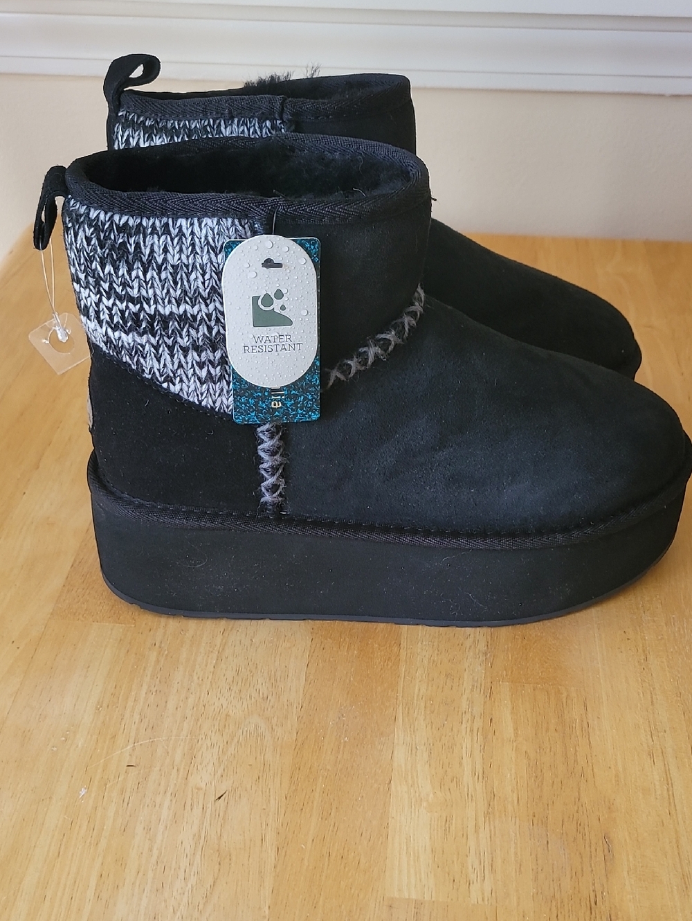 EMU Australia Stinger Knit Flatform Boots